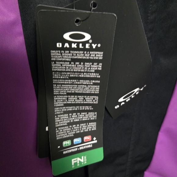 Oakley Women's Beaufort RC Insulated Women's Winter Jacket - Picture 5 of 10